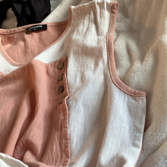 LOVEU.DEAR pink and white tank top say’s size 1X but seem’s small no stretch - Picture 12 of 13